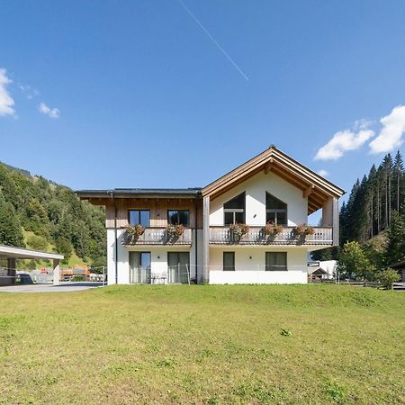 Lovely Chalet In Salzburg With Mountain View Villa Saalbach-Hinterglemm Exterior photo