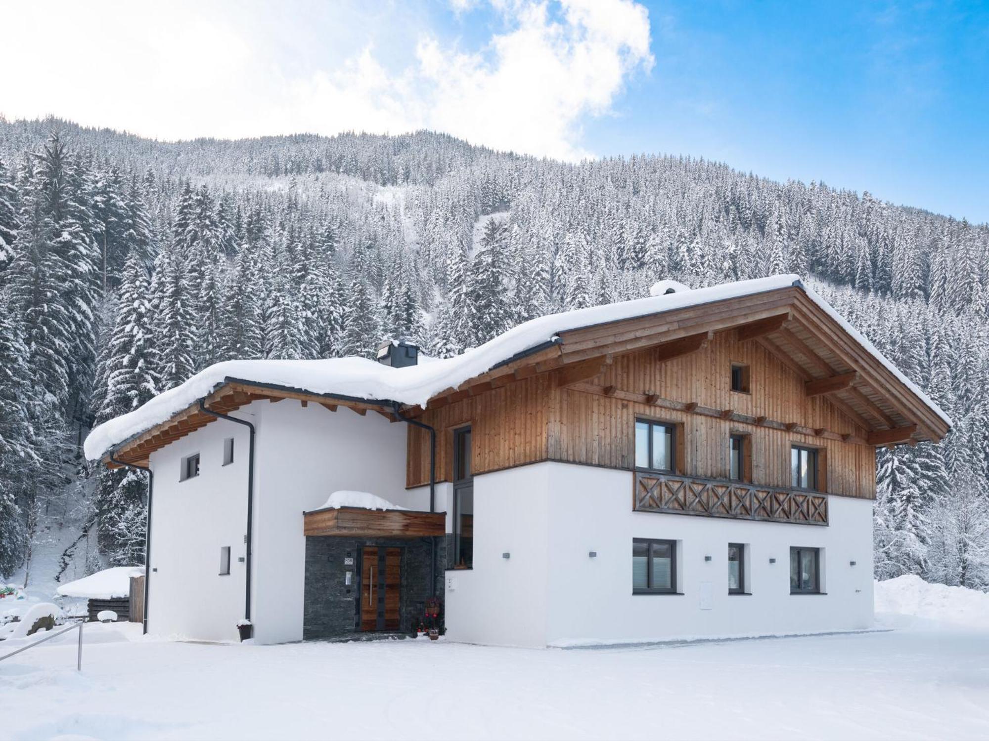 Lovely Chalet In Salzburg With Mountain View Villa Saalbach-Hinterglemm Exterior photo